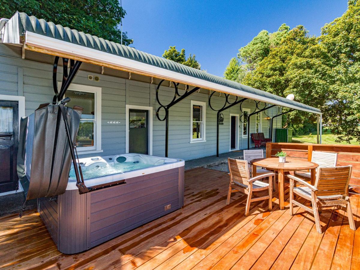 The Station - Ohakune Holiday Home ภายนอก รูปภาพ