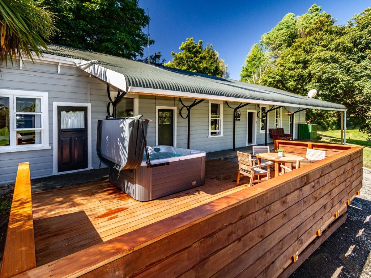 The Station - Ohakune Holiday Home ภายนอก รูปภาพ